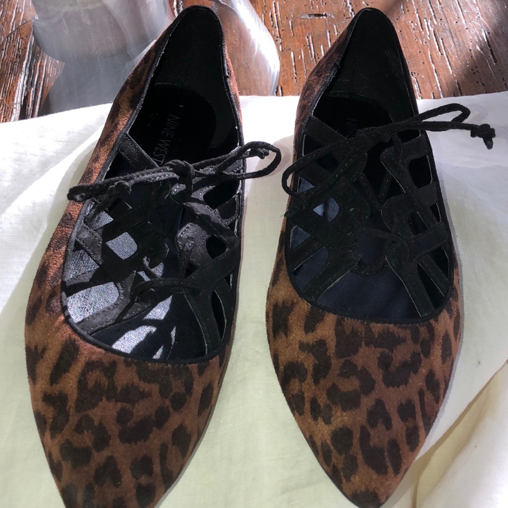 Size 9m suede leopard lace up flats.Nine West